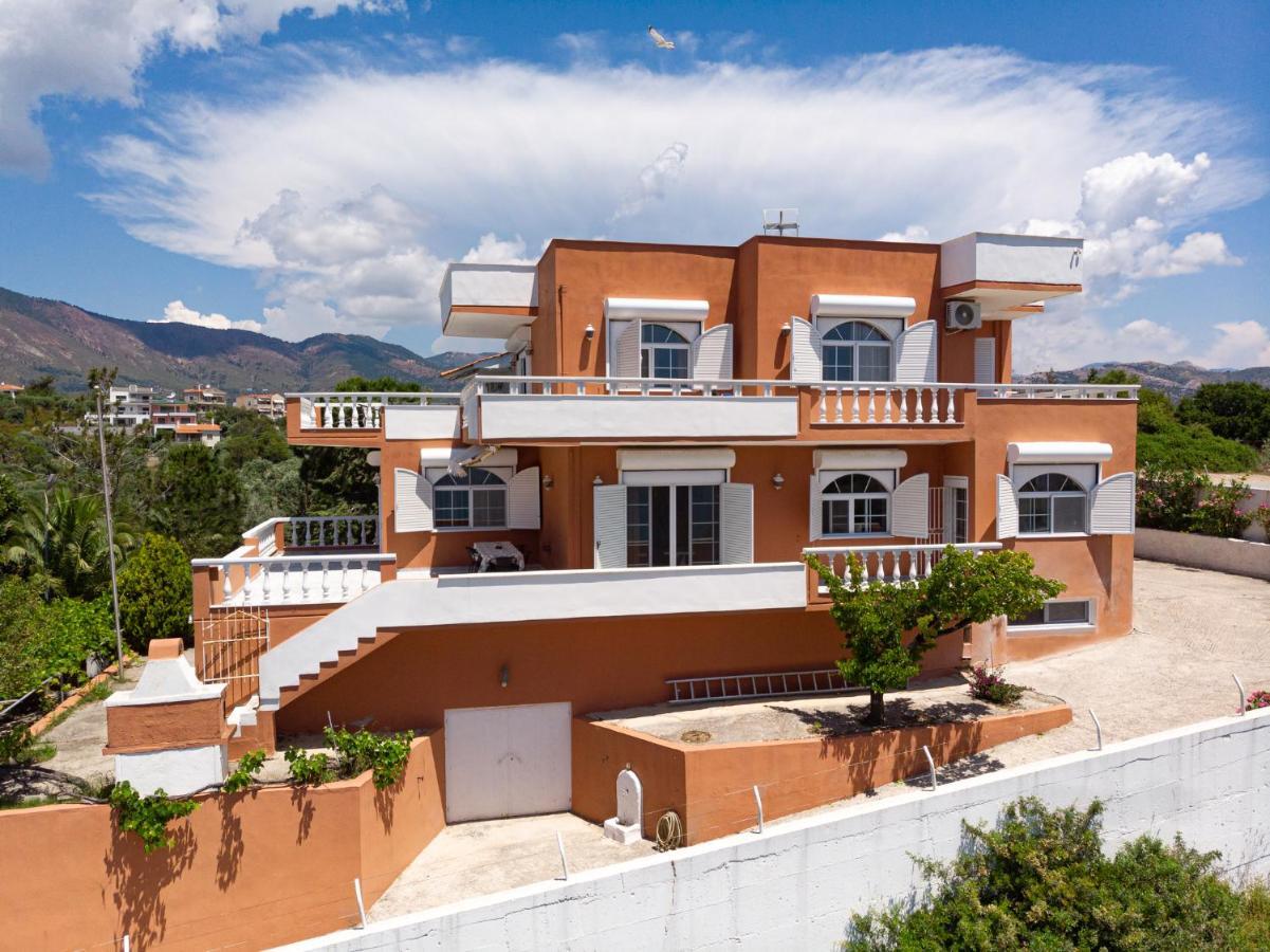 Villa Gonates 리메나리아 외부 사진